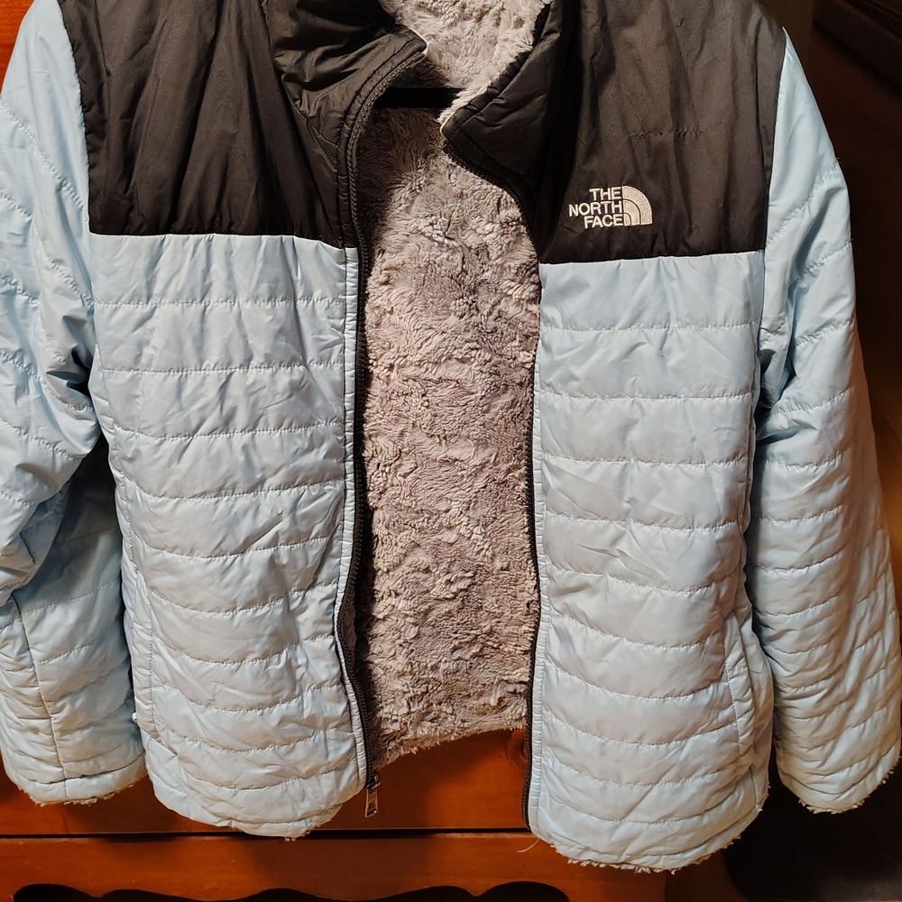The North Face Women's Black and Light Blue Puffer Jacket